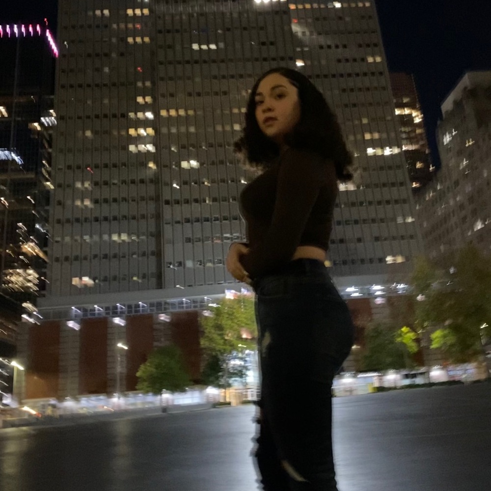 Meet your Posher, Melany